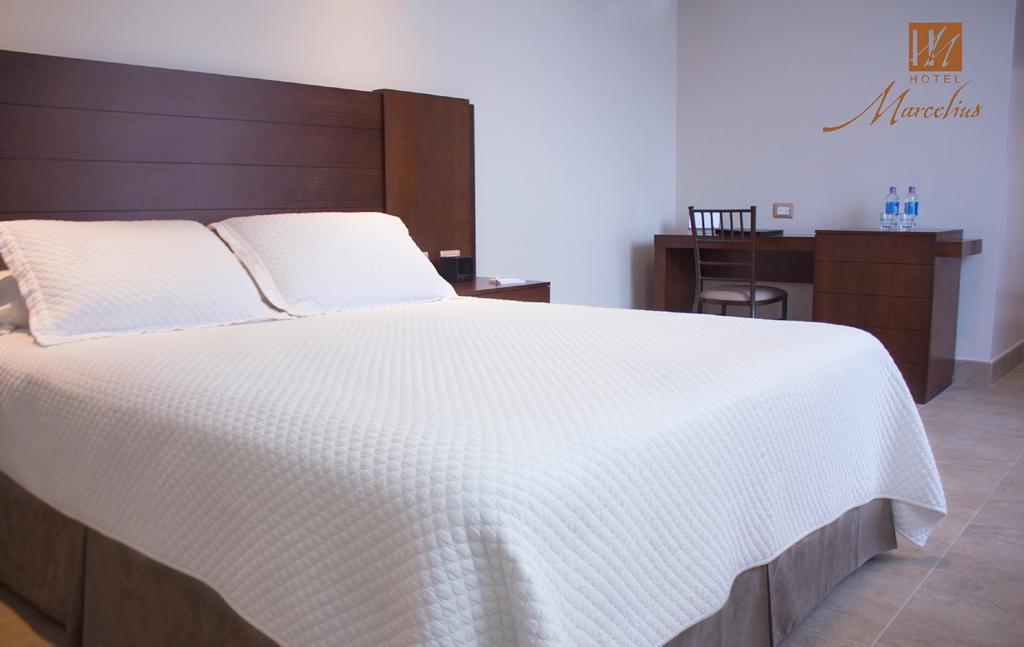 Hotel Marcelius Guayaquil Oda fotoğraf